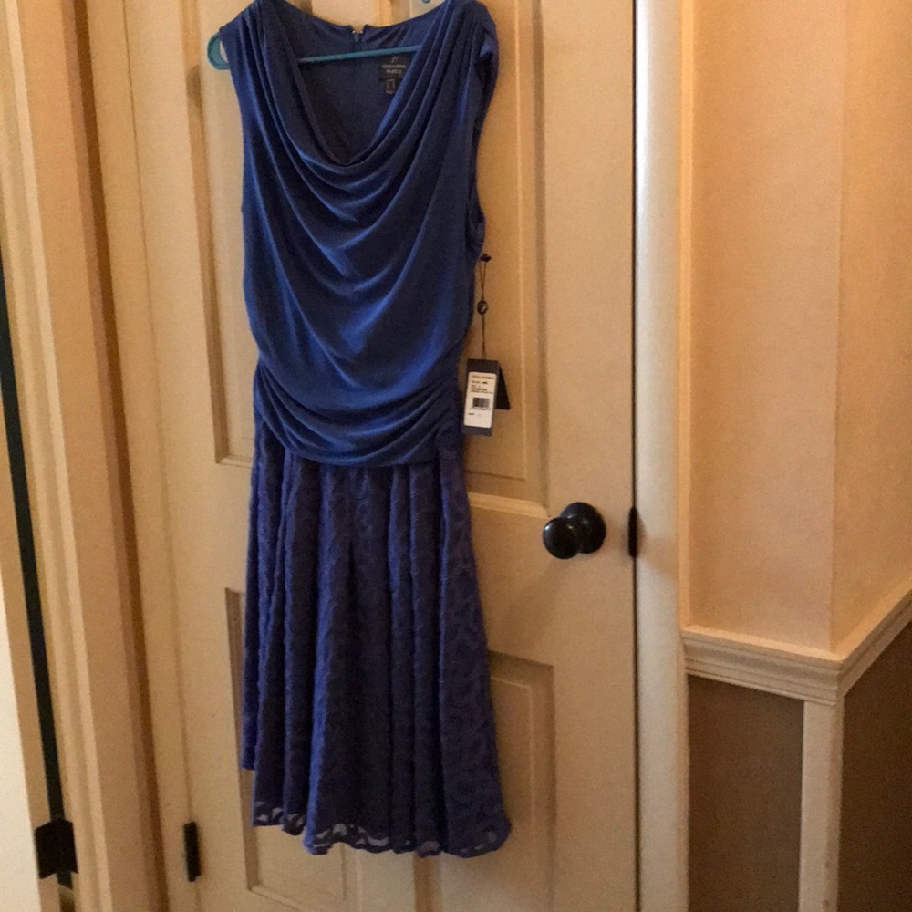 Adrianna Papell dress size 8 New